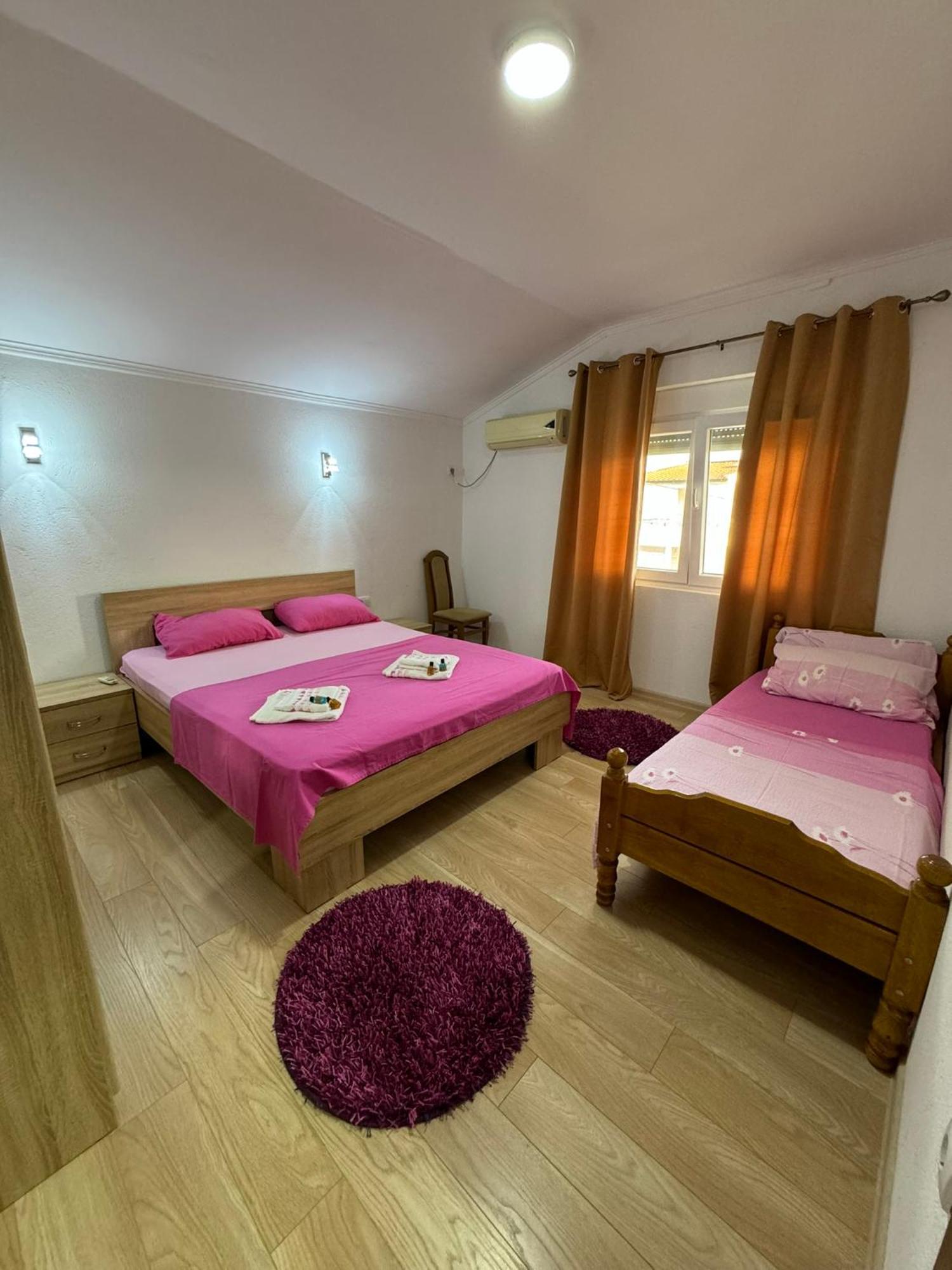 Berin Apartments Ulcinj Bagian luar foto