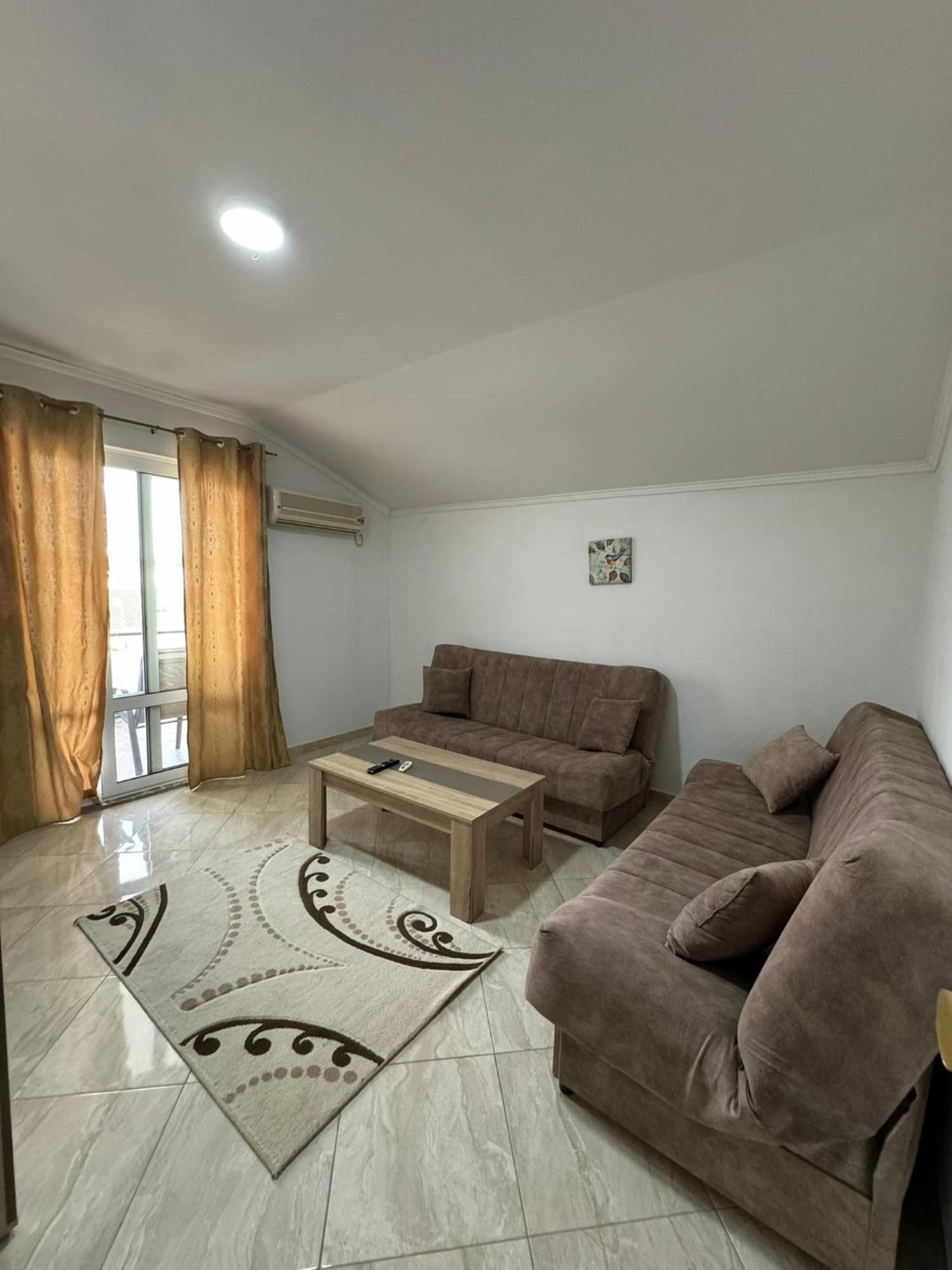 Berin Apartments Ulcinj Bagian luar foto