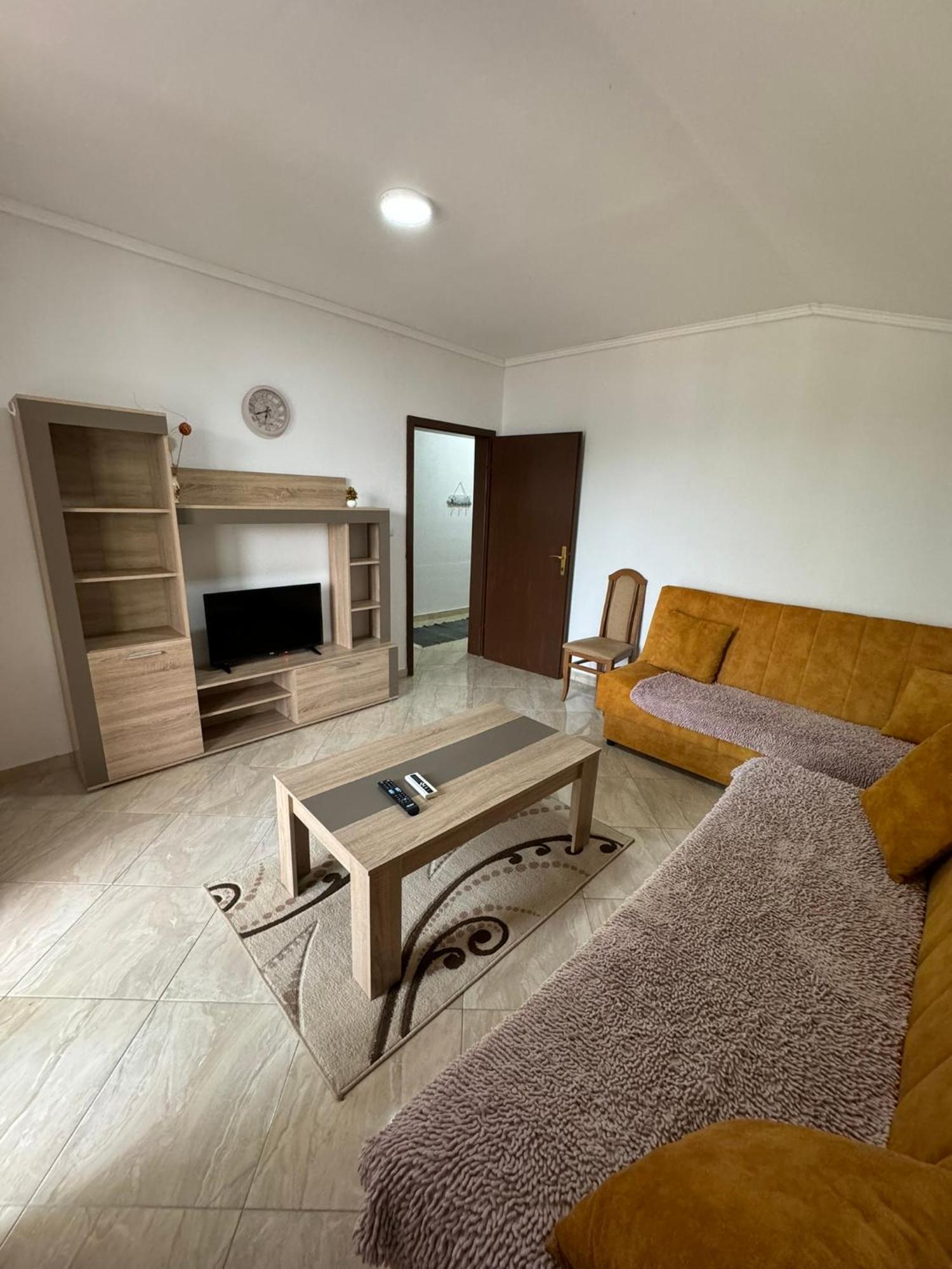 Berin Apartments Ulcinj Bagian luar foto